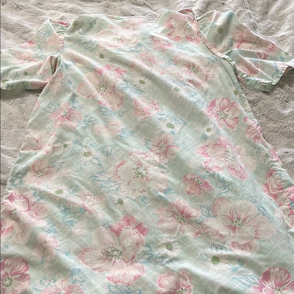 Vintage Floral Nightgown - Picture 6 of 6